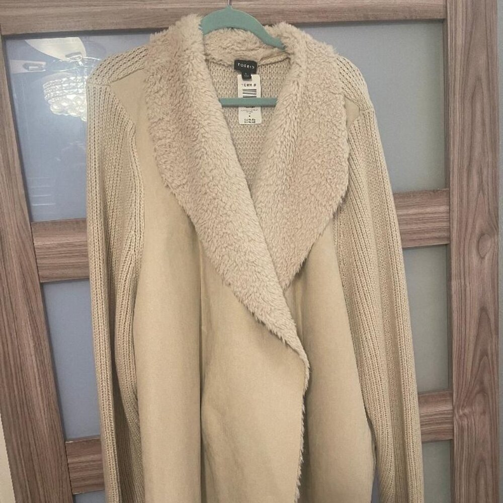 Torrid Cream Shearling and Faux Suede Sweater/Jacket Size 6X NWT